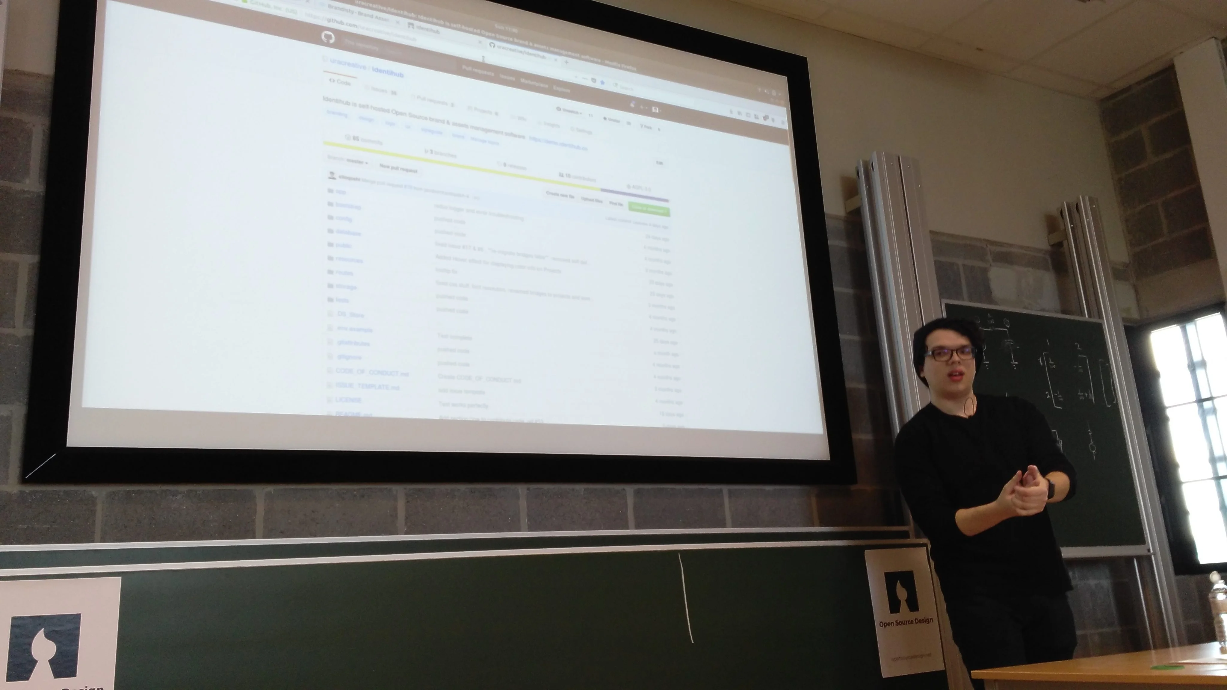 Elio during his presentation about Identihub